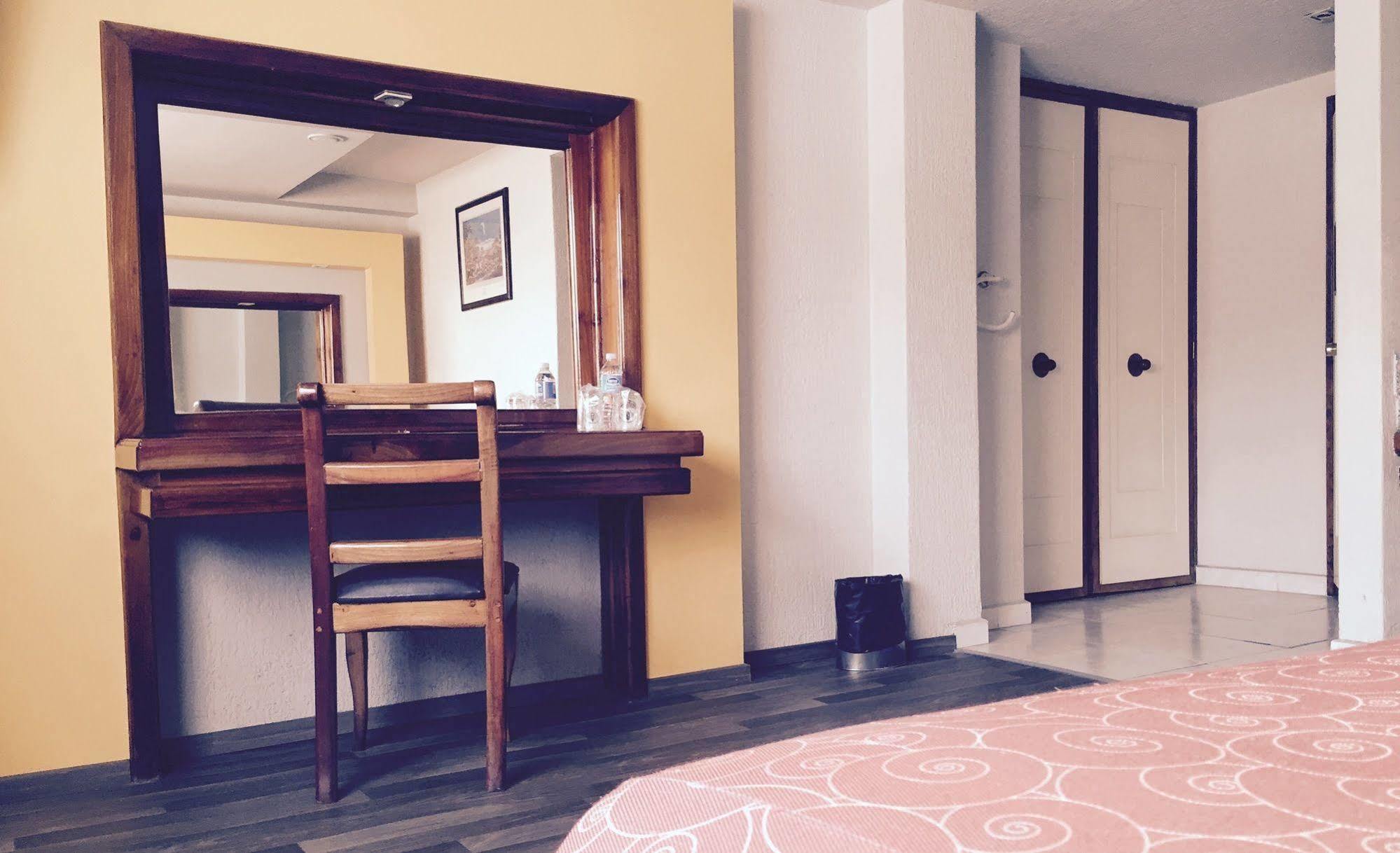 Hotel Mina Mexico City Luaran gambar